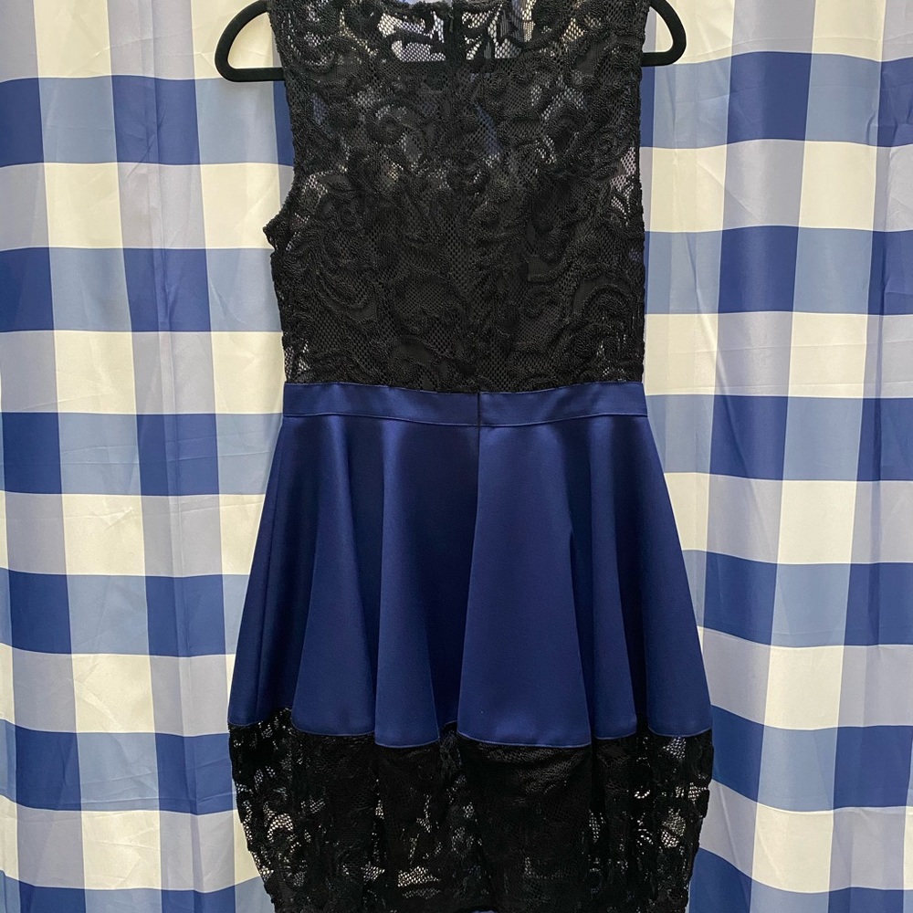 Opening Ceremony Cocktail Dress - Picture 4 of 6